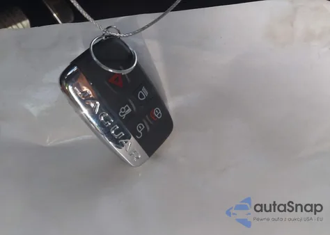 2018 Land Rover Range Rover Velar P250 Se R-Dynamic from USA, damaged, VIN SALYL2RX3JA766928